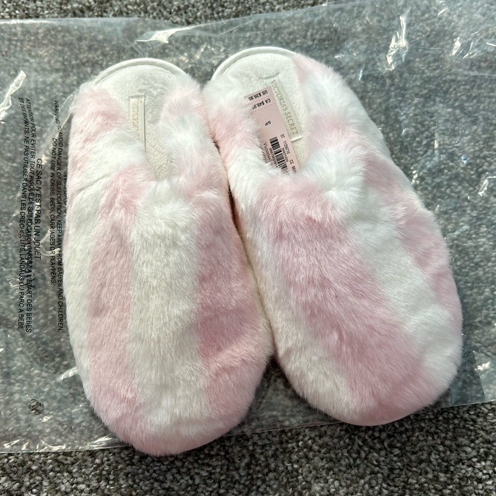 Victoria’s Secret shoes home slippers
